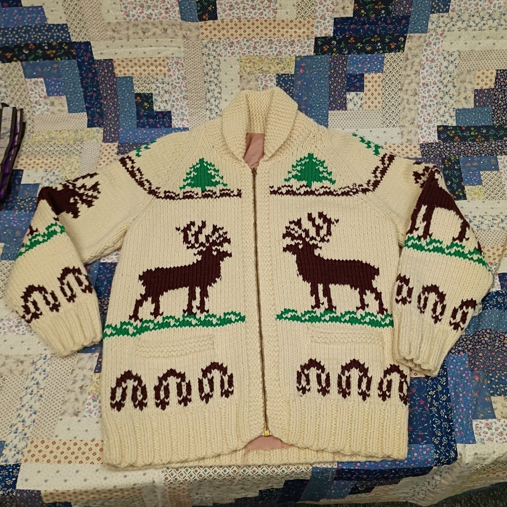 Vintage Handmade Cowichan Heavyweight Knit Sweater Jacket Size Medium Deer